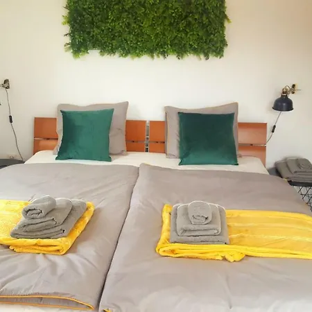 Greenhouse Apartament